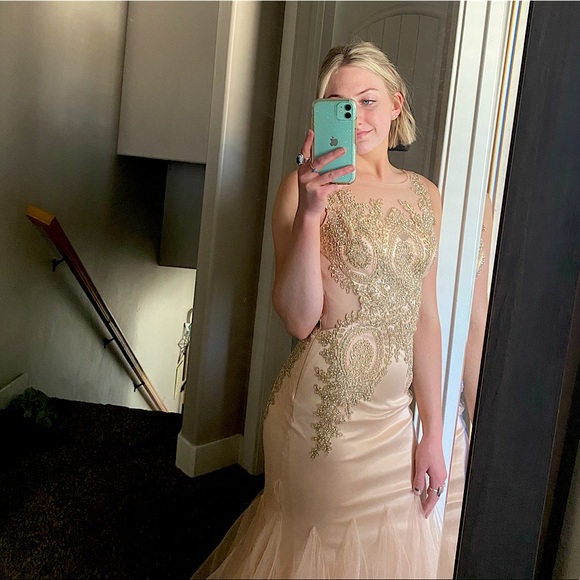 PROM DRESS - Picture 4 of 4